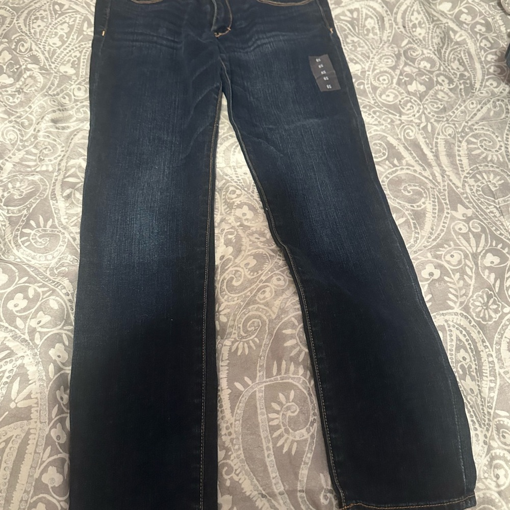 Women's A & F Super Skinny Dark Blue Jeans  size 28x29” or 6 Short